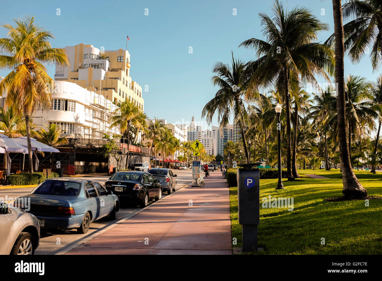 Ocean Drive Miami Stock Photo Alamy