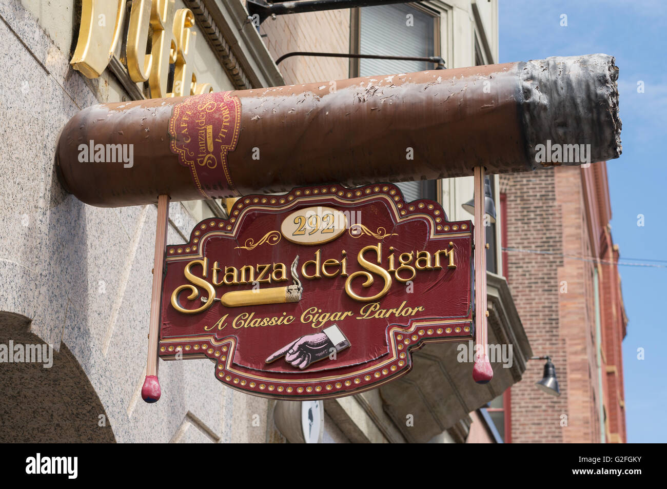 Stanza dei Sigari cigar shop sign 292 Hanover St, Boston, Massachusetts, USA Stock Photo