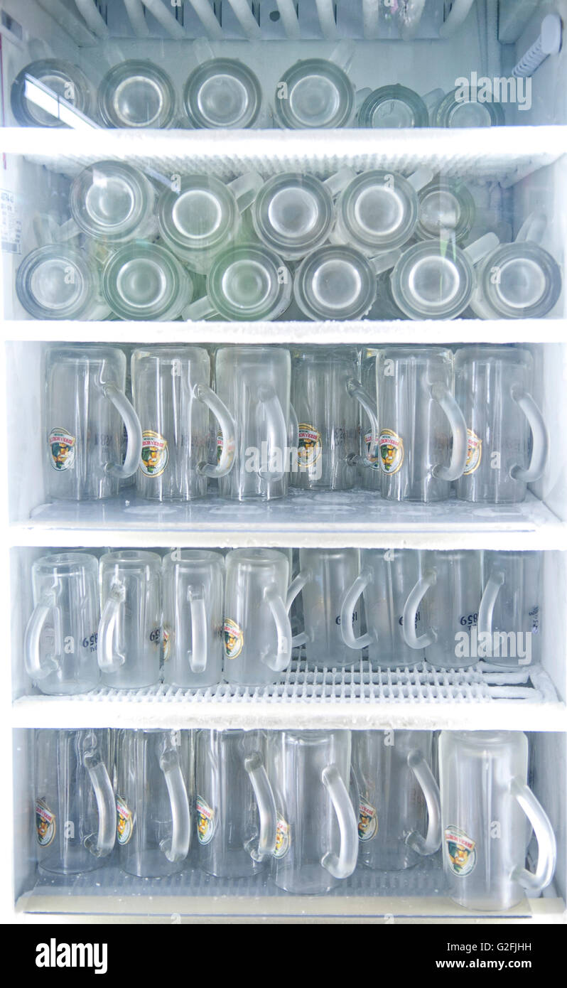 Beer Mugs in Freezer Stock Photo Alamy