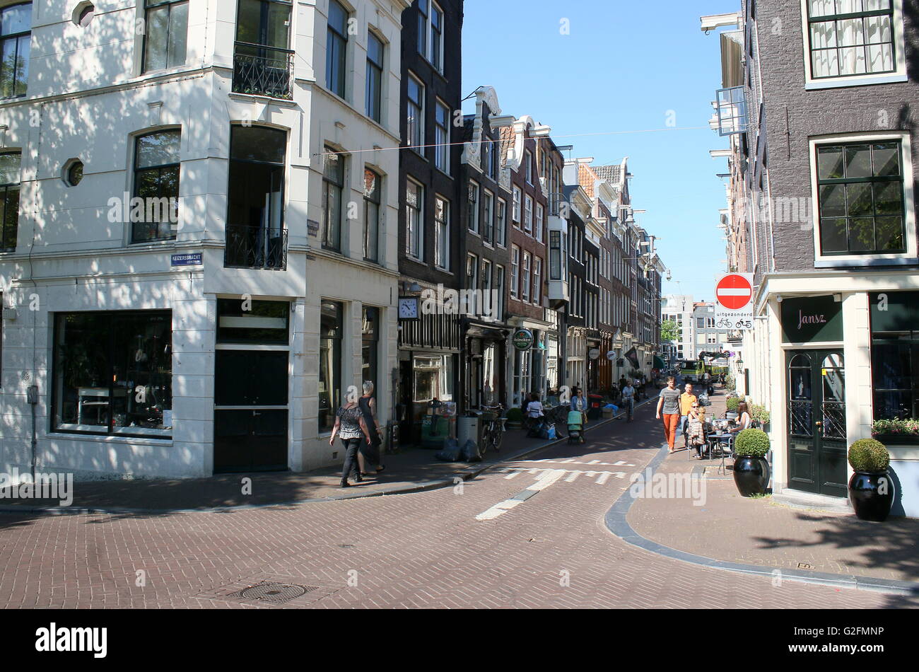 Reestraat (Deer street), corner with Keizersgracht. De Negen Straatjes / The Nine Streets Neigbourhood, Amsterdam, Netherlands Stock Photo