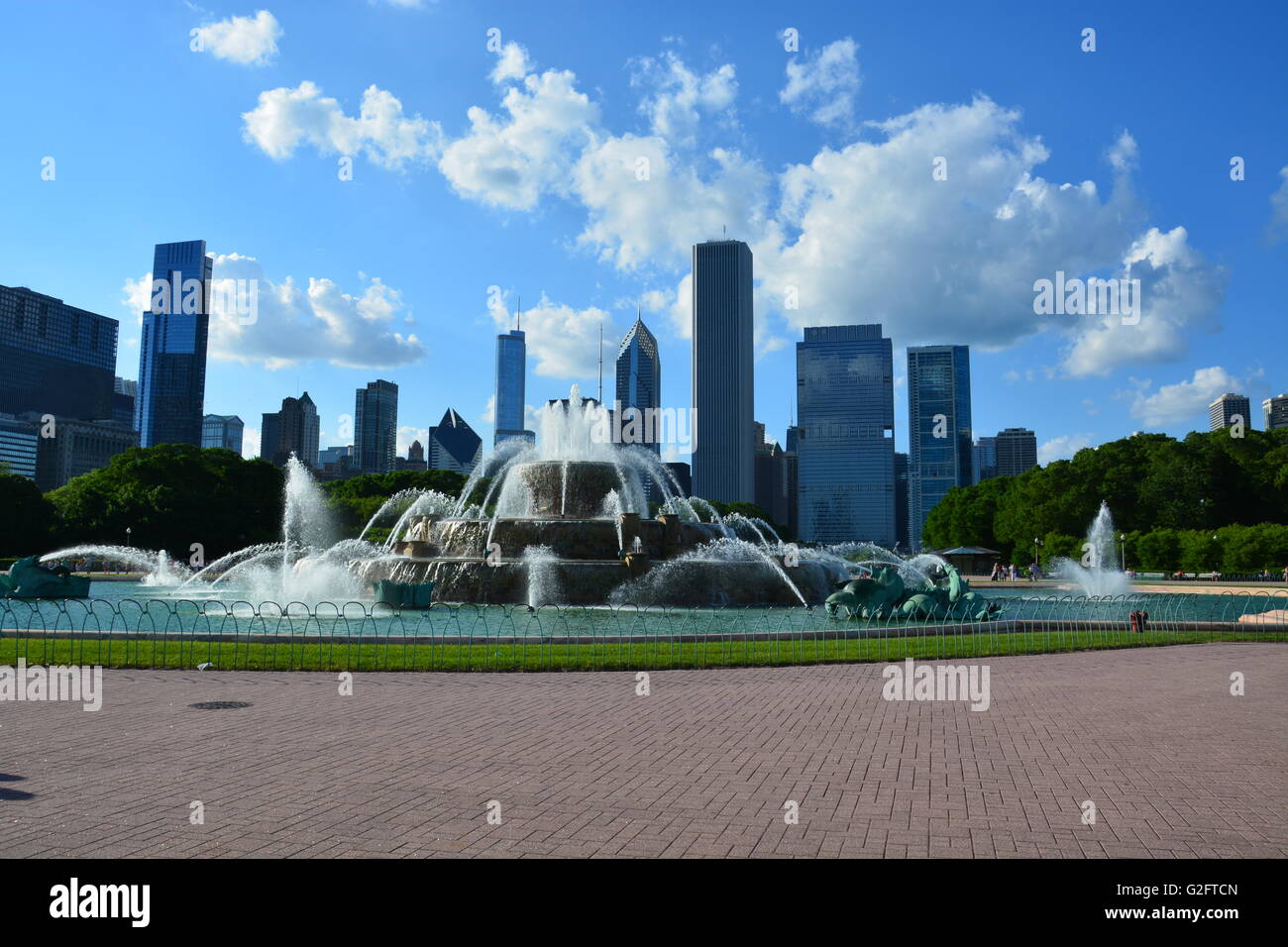 Chicago's Buckingham Fountain in Grant Park. Stock Photo