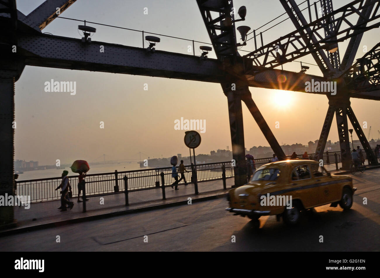 Busy traffic over Howrah Bridge, Kolkata, West Bengal, India Stock Photo