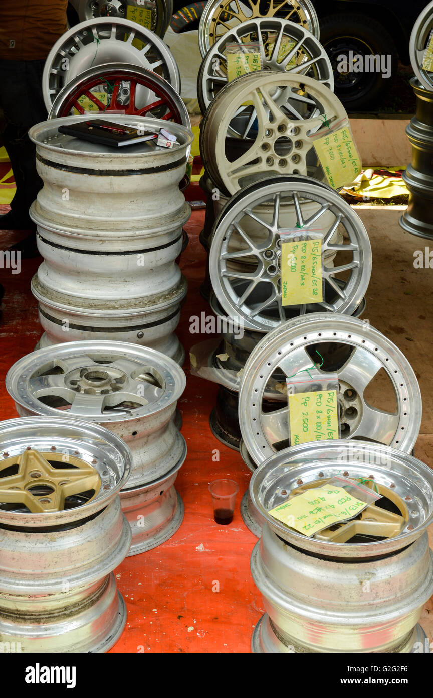 Alim's Rims Alloy rims hi-res stock photography and images - Alamy