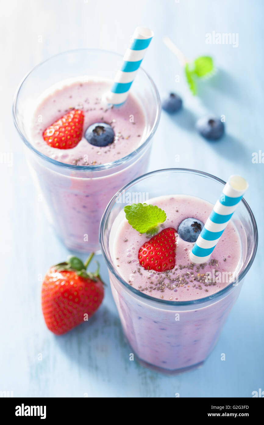 healthy strawberry blueberry smoothie with chia seed Stock Photo - Alamy