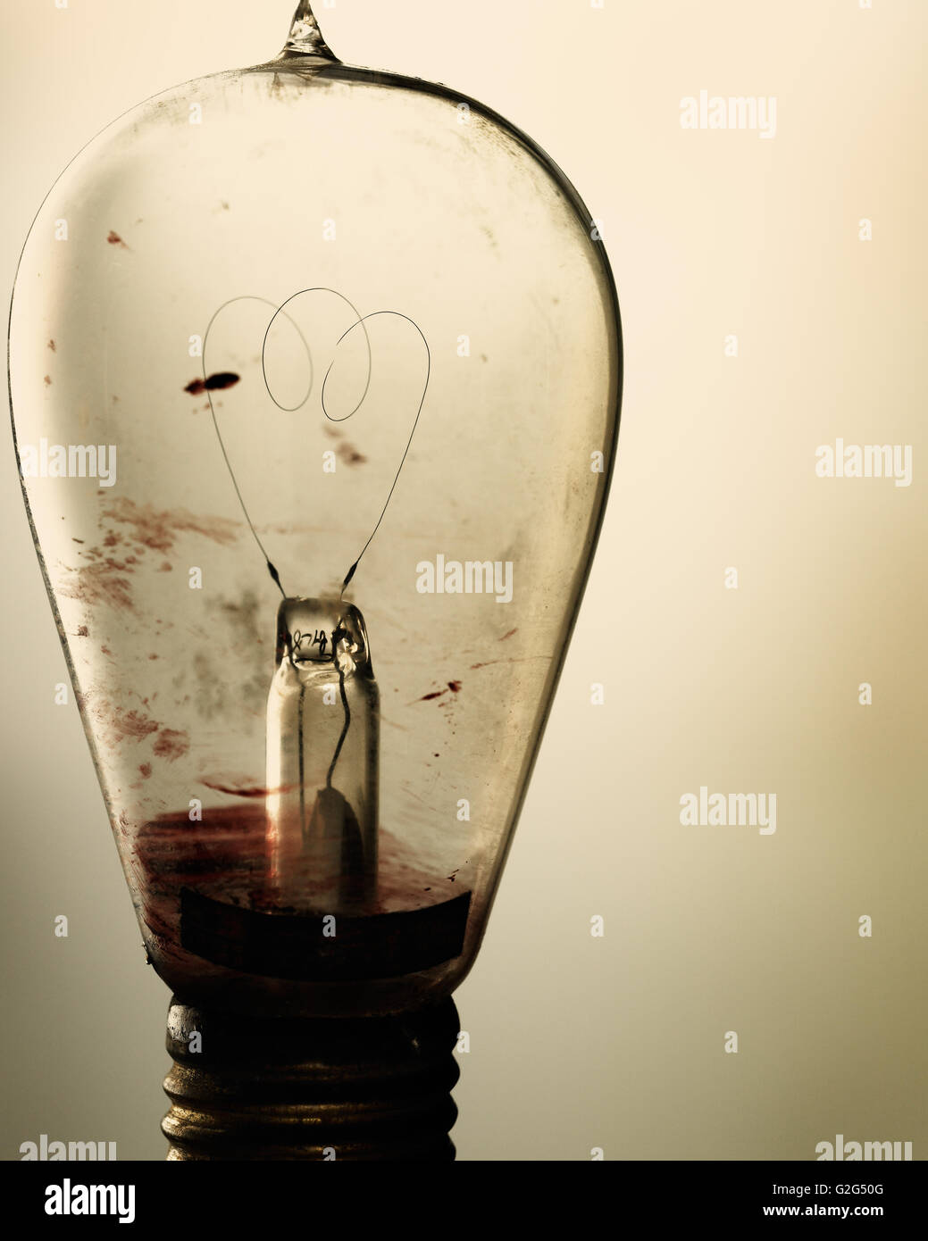 Light bulb electricity energy hi-res stock photography and images - Alamy