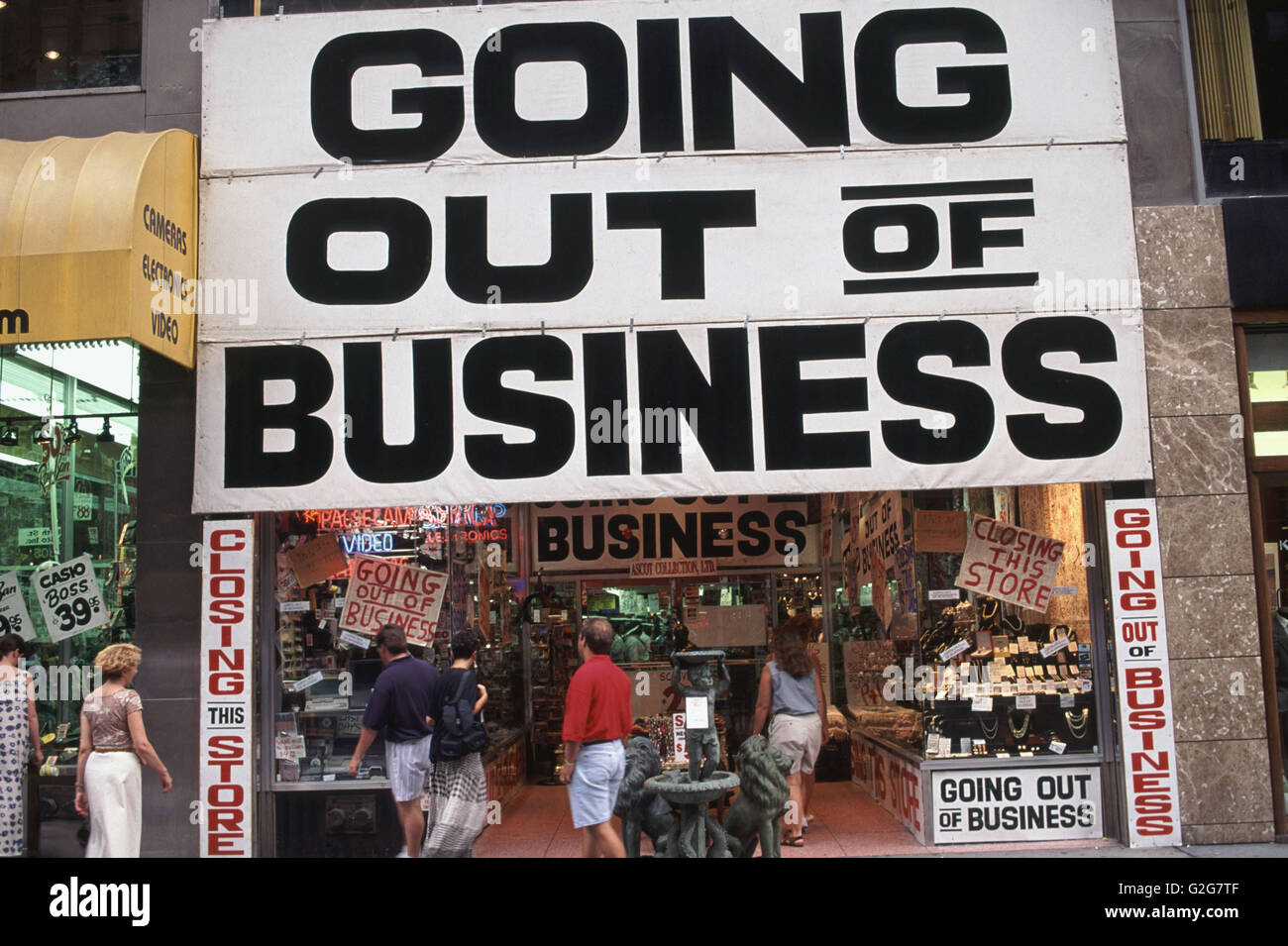 A store is going out of business on 5th Avenue in New York City Stock