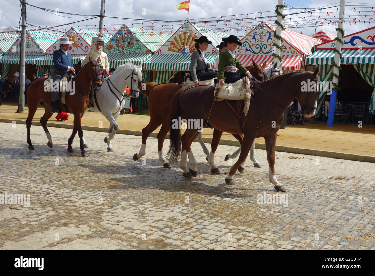 Side saddle hires stock photography and images Alamy