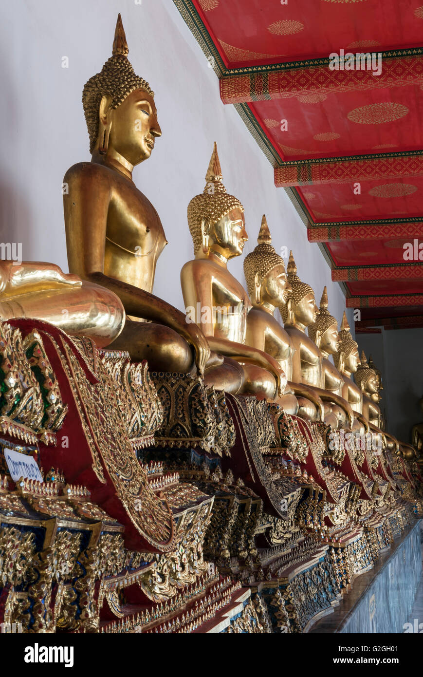 Buddha images, Wat Pho (Wat Po) Temple, Bangkok, Thailand Stock Photo