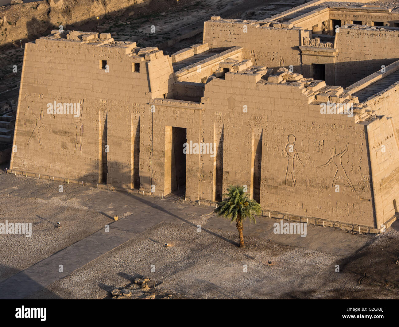 The temple of Ramses III, Habu, Luxor, Egypt Stock Photo Alamy
