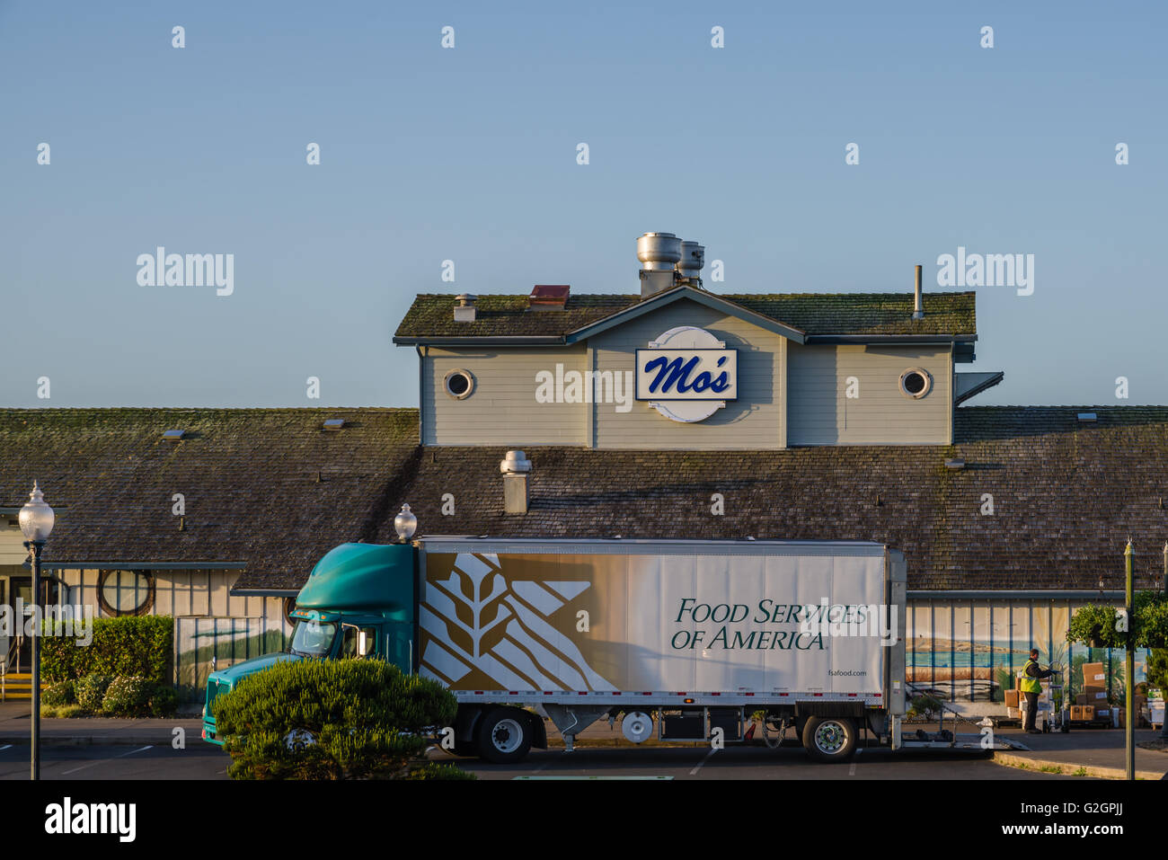 Mo's Seafood restaurant in Lincoln City, Oregon Stock Photo Alamy