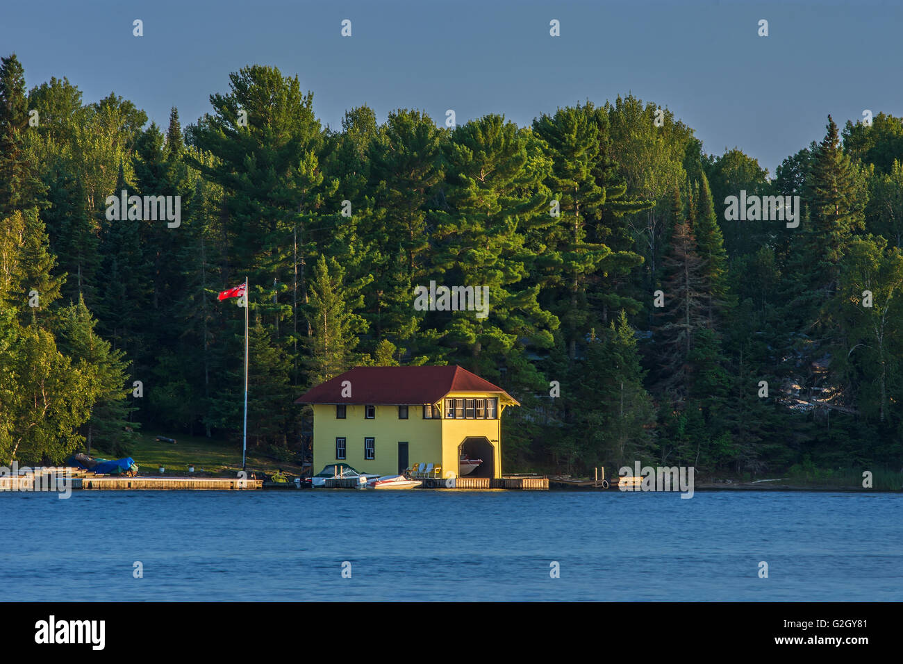 Cottage on Lake of the Woods Kenora Ontario Canada Stock Photo Alamy