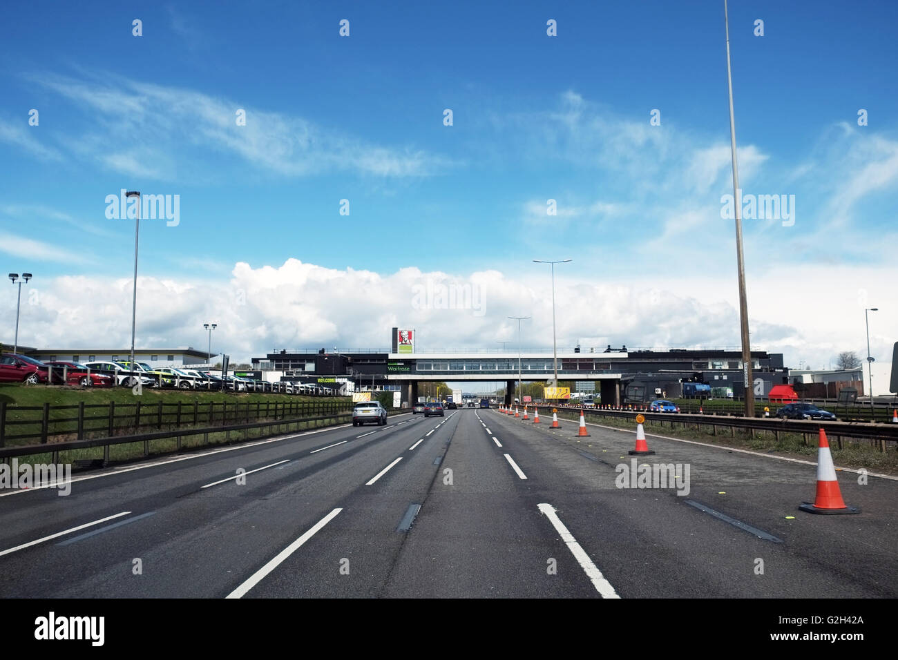 Leicester Forest East Service Station and M1 Motorway, looking northbound. Stock Photo