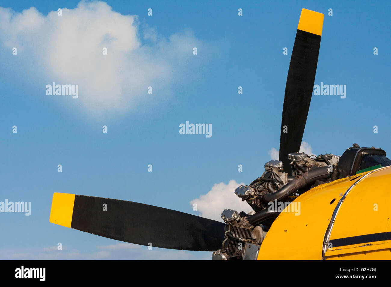 The propeller and engine aircraft in closeup Stock Photo - Alamy