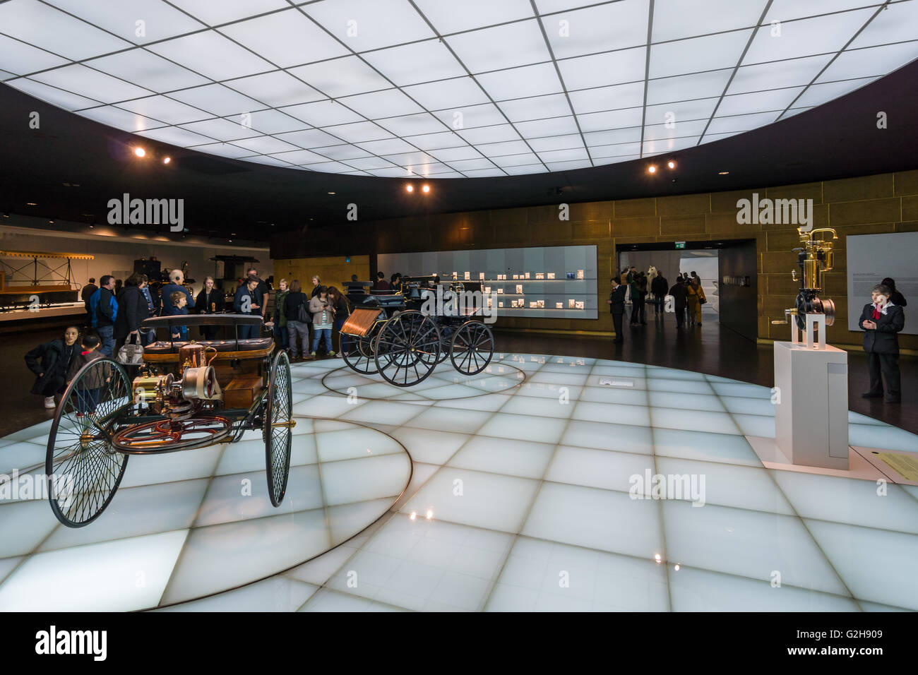 STUTTGART, GERMANY- MARCH 19, 2016: Exhibition Hall with the first cars. Getting car era. Mercedes-Benz Museum. Stock Photo
