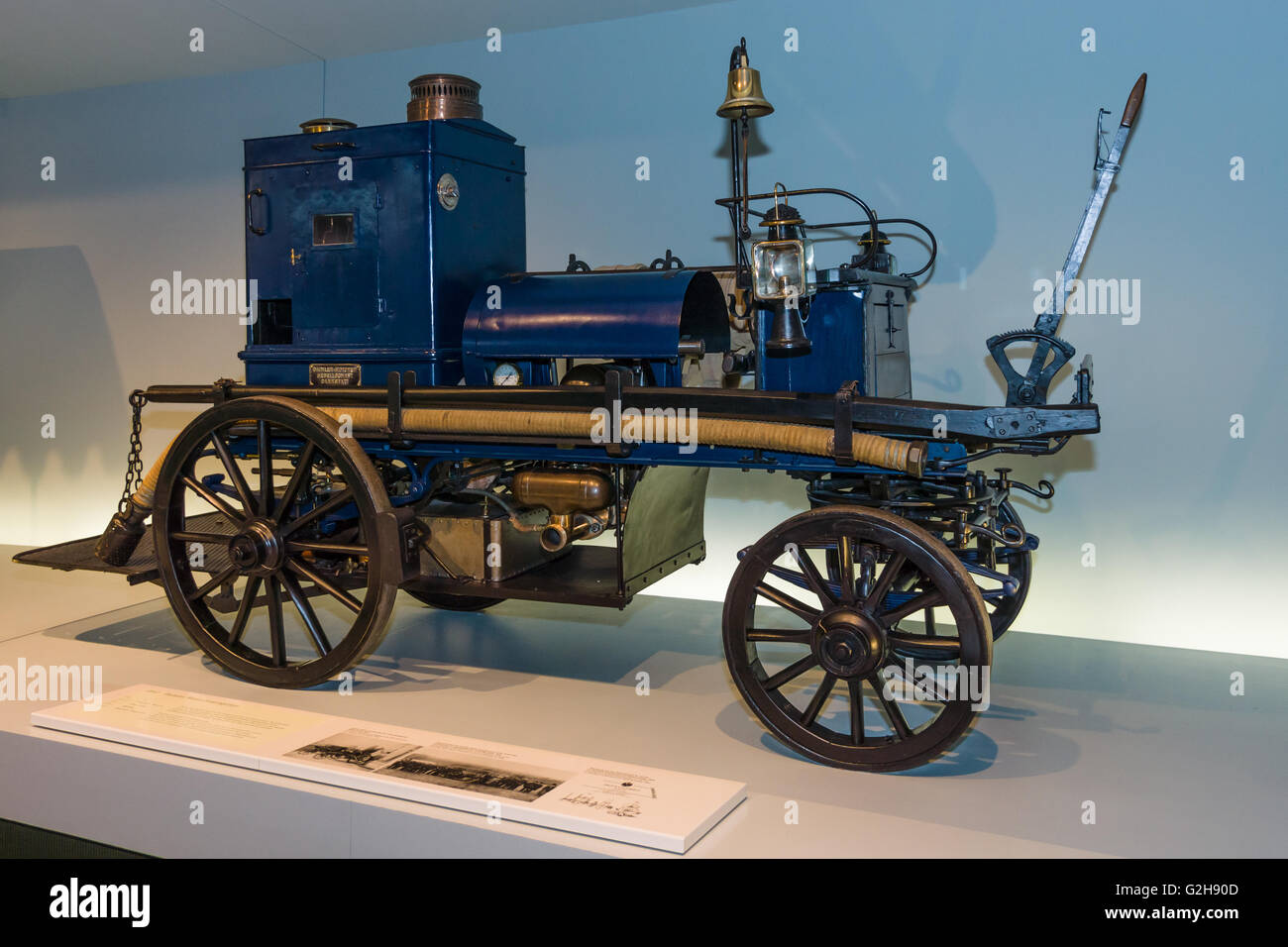 Daimler motorized fire-fighting pump (Daimler Motor-Feuerspritze), 1892. Mercedes-Benz Museum. Stock Photo