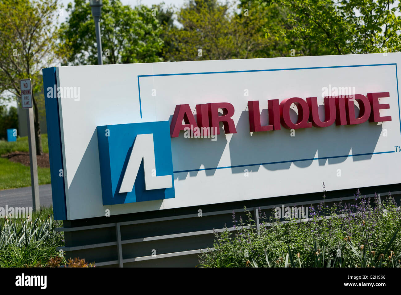 A logo sign outside of a facility occupied by Air Liquide in Newark, Delaware on May 8, 2016. Stock Photo