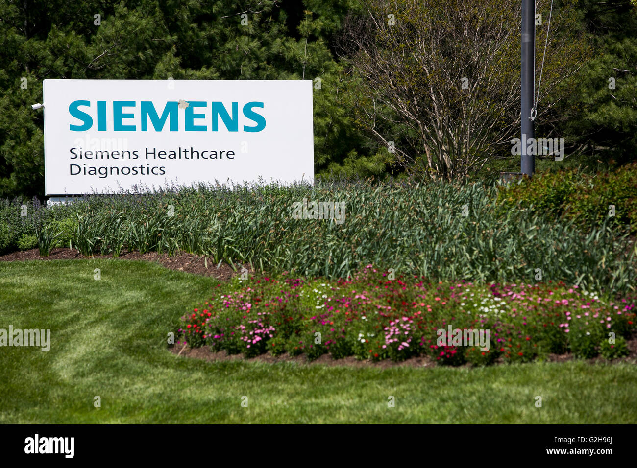A logo sign outside of a facility occupied by Siemens Healthcare