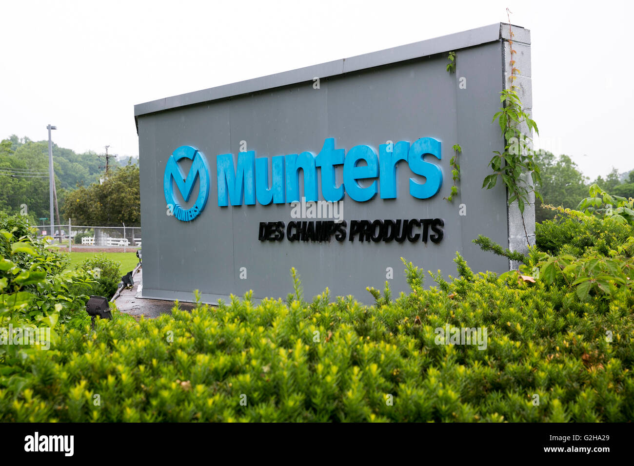 A logo sign outside of a facility occupied by Munters in Buena Vista