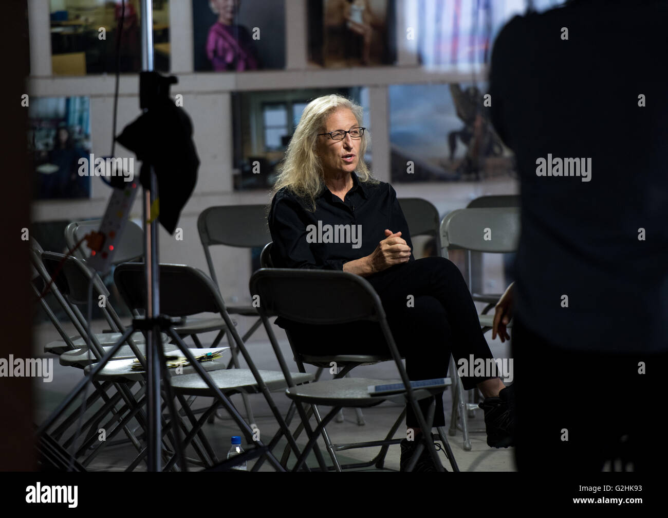 Hong Kong, China. 31st May, 2016. Annie Leibovitz in Hong Kong to open her exhibition- 'WOMEN: New Portraits'. The exhibition is a global tour of new photographs commissioned by UBS Credit:  Jayne Russell/Alamy Live News Stock Photo