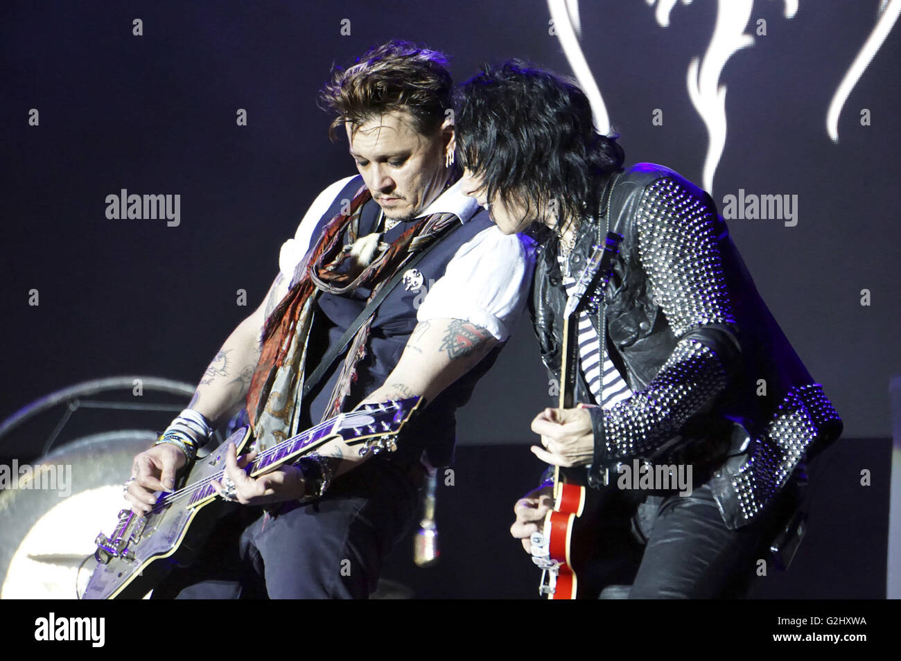 Herborn, Germany. 29th May, 2016. Johnny Depp and Tommy Henriksen of Stock  Photo - Alamy