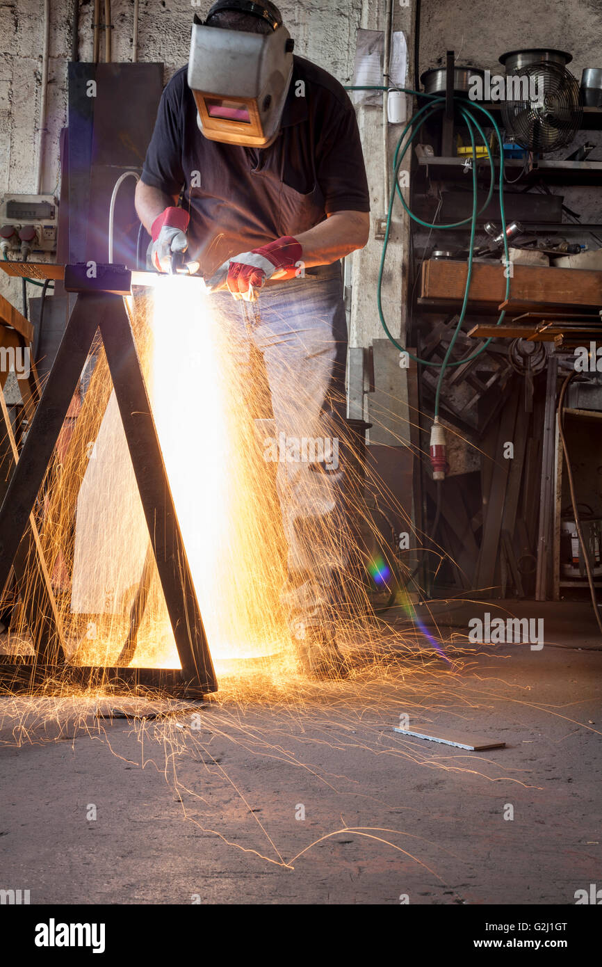 What Is Plasma Cutting And How Does It Work? Xometry, 55 OFF