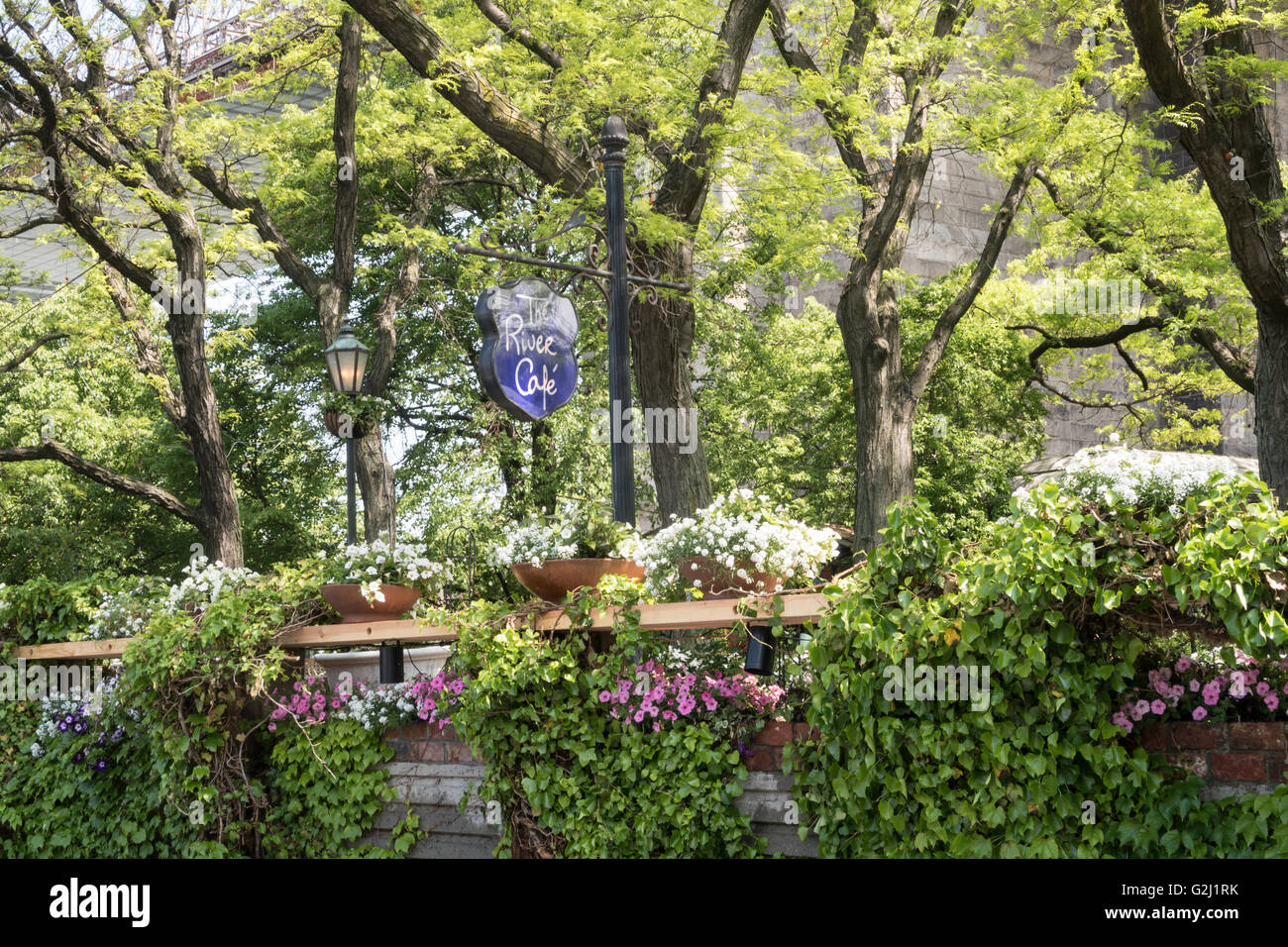 The river cafe brooklyn ny hires stock photography and images Alamy
