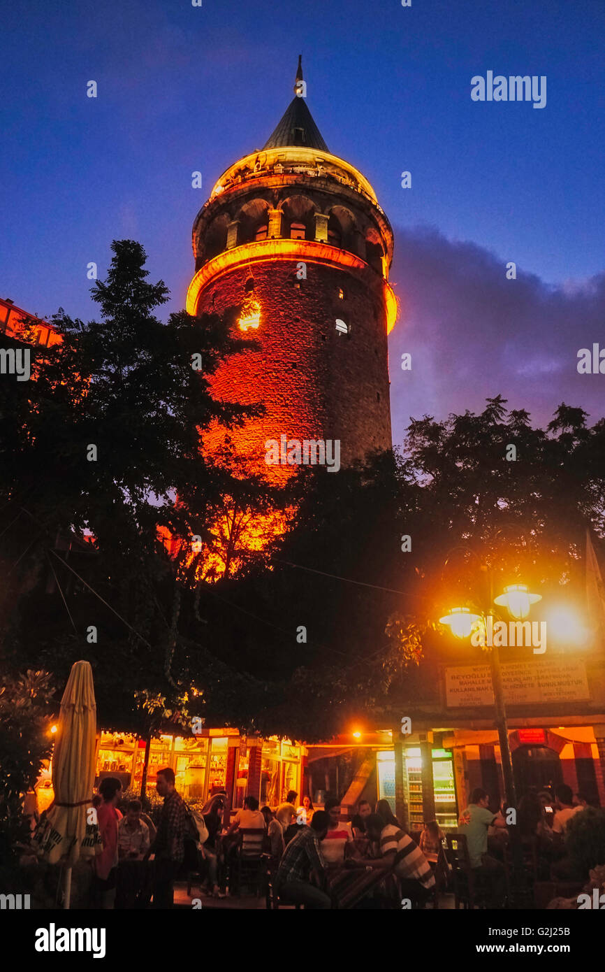 Galata tower Istanbul at night Stock Photo - Alamy