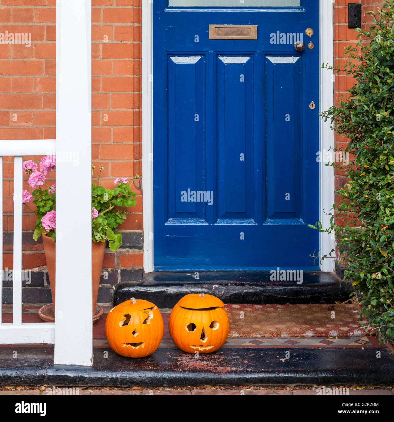 Trick or treating halloween uk hires stock photography and images Alamy