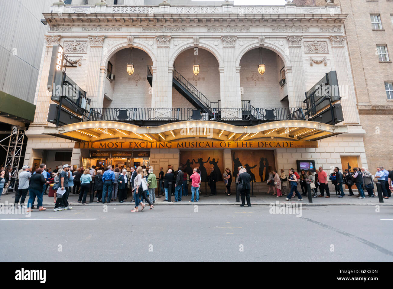 Theatergoers outside the Richard Rodgers Theatre to see the blockbuster 'Hamilton' in New York on Tuesday, May 24, 2016. Once again the 2015-2016 Broadway season was the highest-grossing season in history according the The Broadway League with audience attendance up 1.6 percent over last season and box office grosses up 0.6 percent. (© Richard B. Levine) Stock Photo