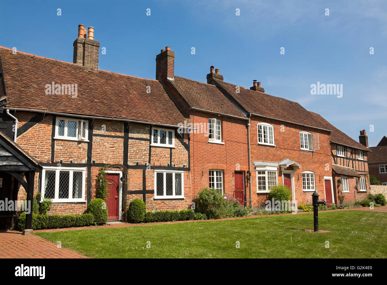 Southwick village green hires stock photography and images Alamy