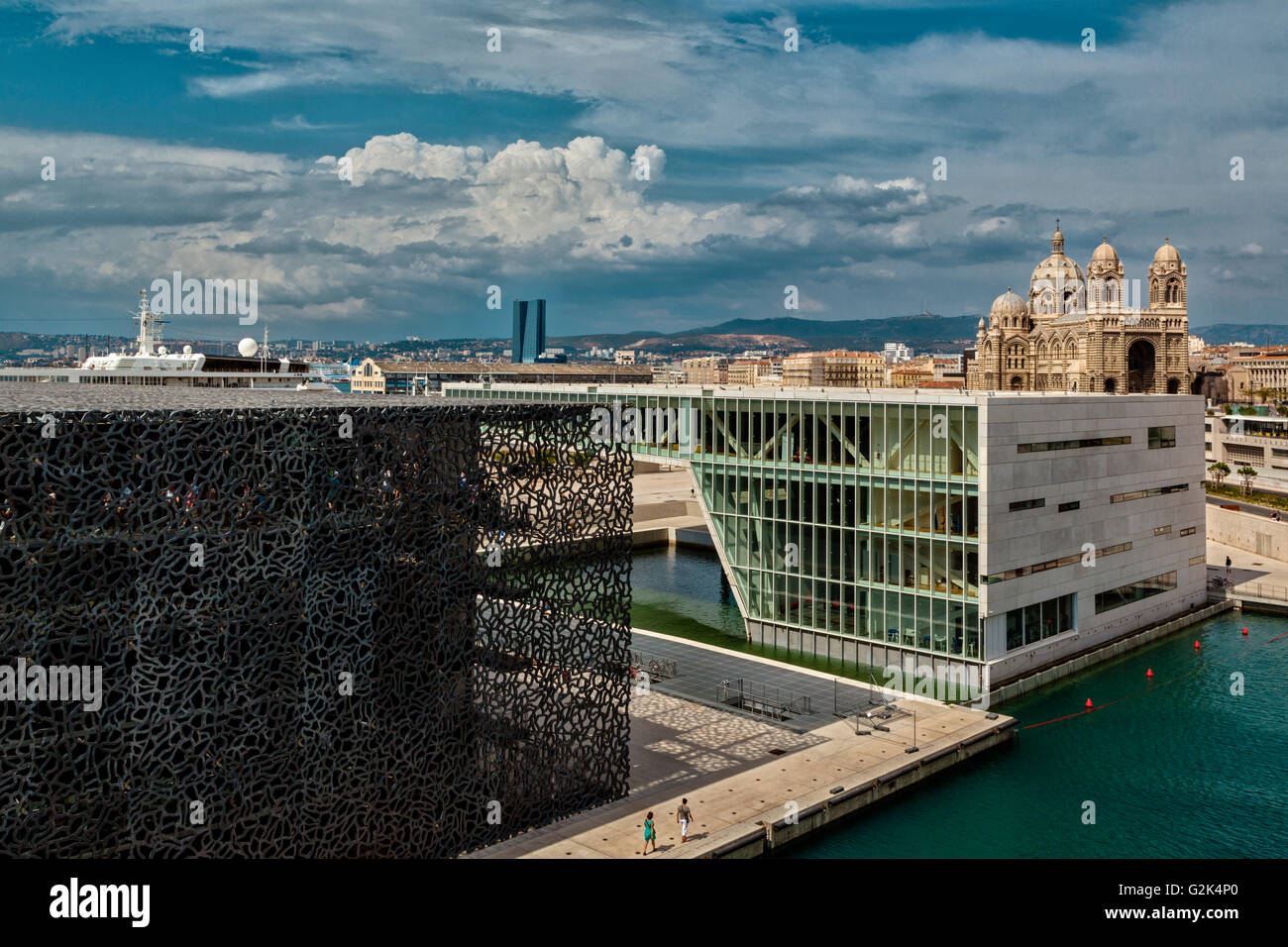 The Mucem museum by  Rudy Ricciotti and Roland Carta, the Villa Mediterranee and the Major cathedral, Marseille, Bouches du Rhon Stock Photo