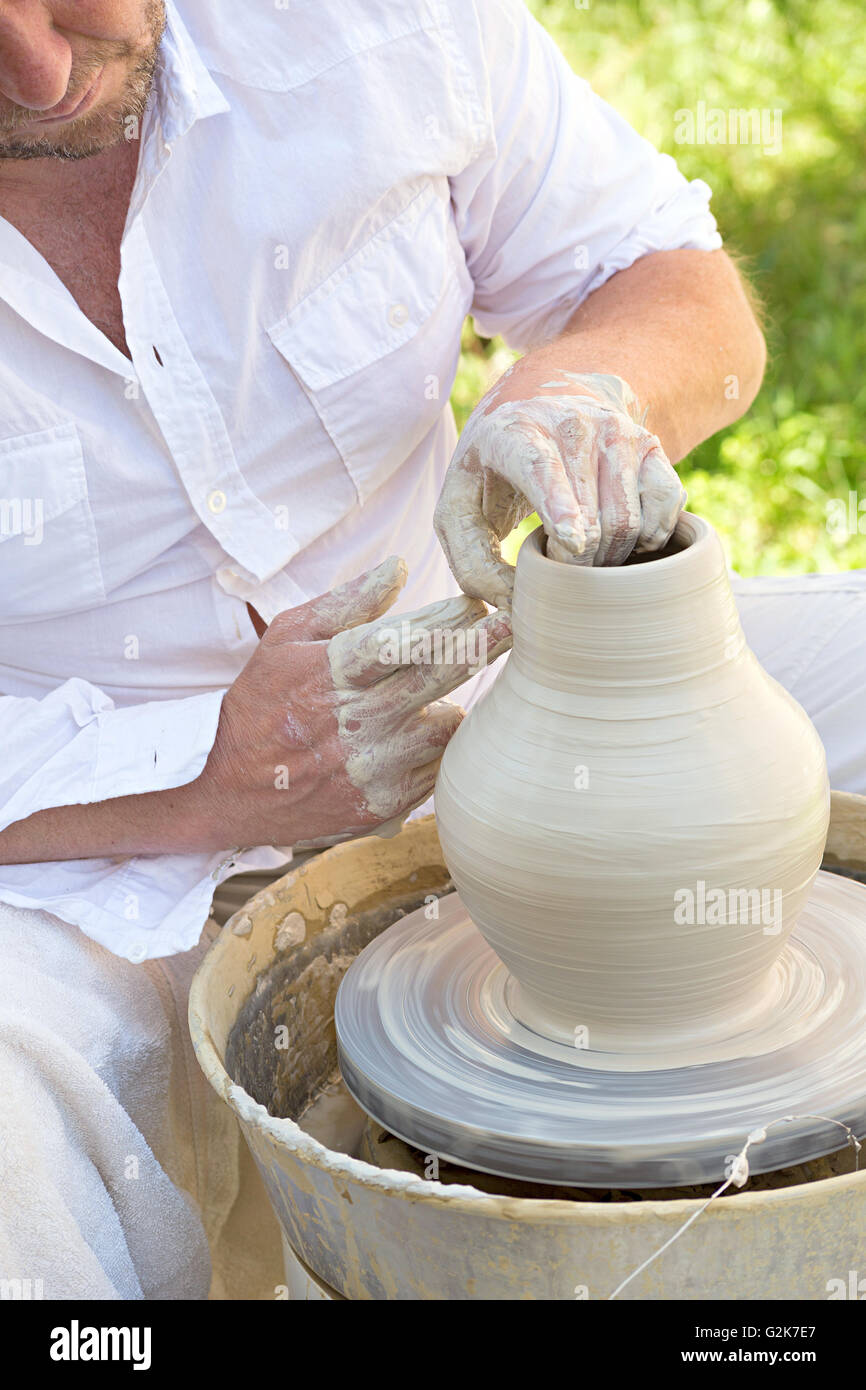 potter at work Stock Photo Alamy