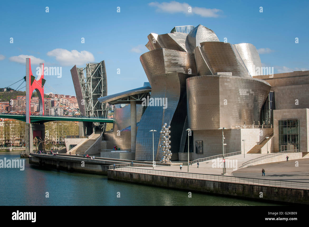 Guggenheim Museum Bilbao on the bank of the Nervion River, architect Frank O. Gehry, Bilbao, Basque Country, Spain Stock Photo