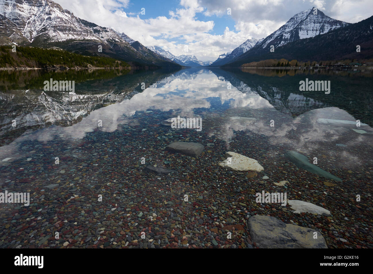 Waterton Rocks Waterton Lakes, Reflection, Colourful Rocks, Waterton Lakes National ...