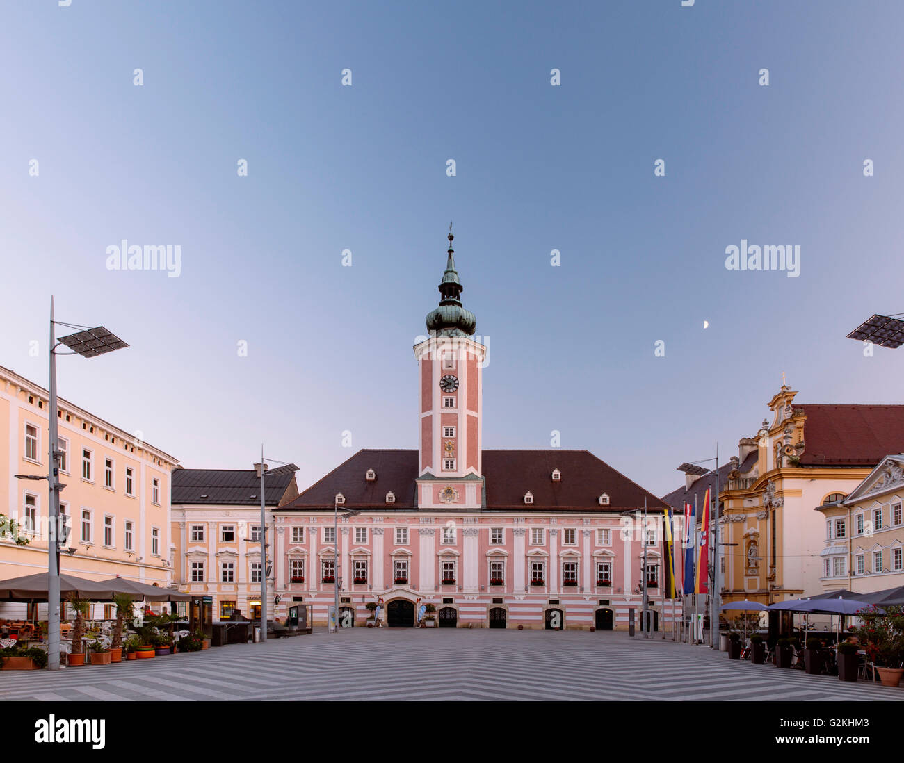 Austria, Lower Austria, St. Poelten, Townhall square and townhall in the evening Stock Photo