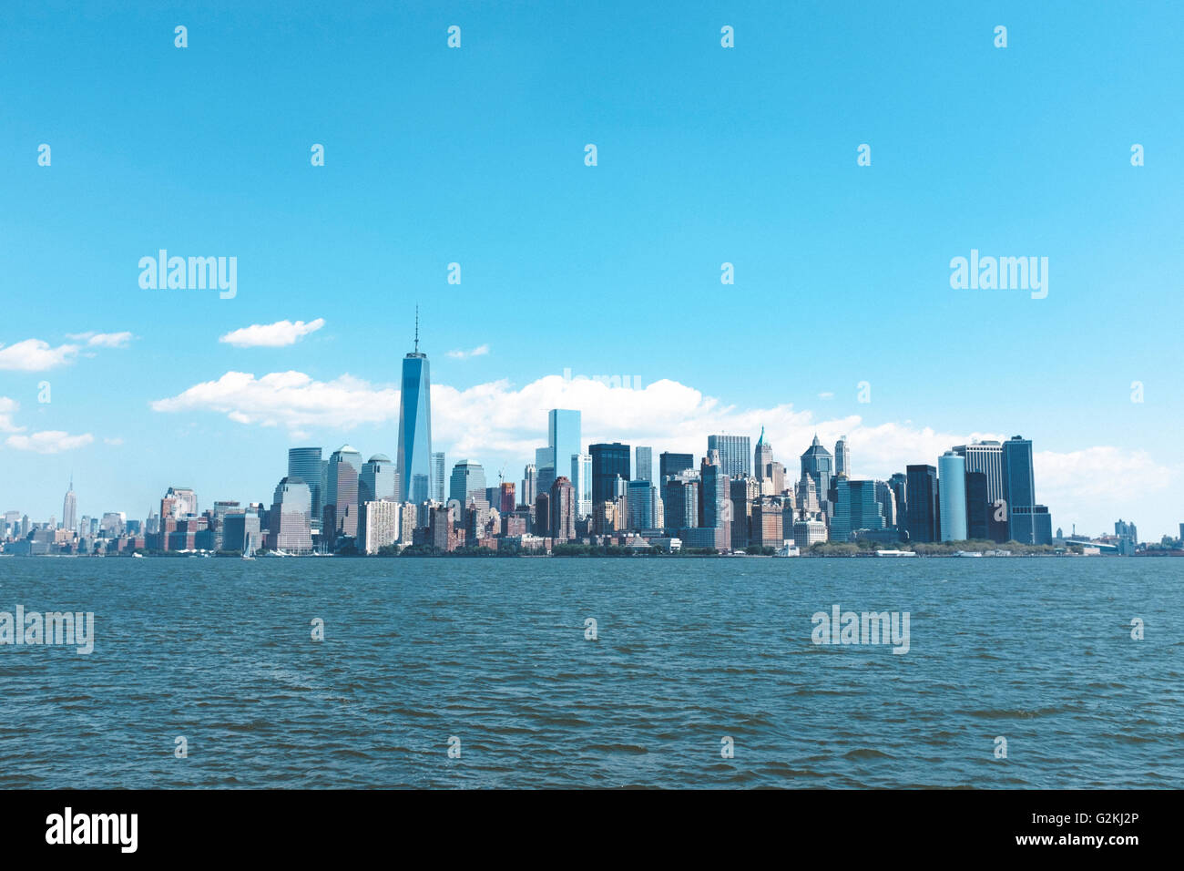 USA, New York City, view of Manhattan skyline and East River Stock ...