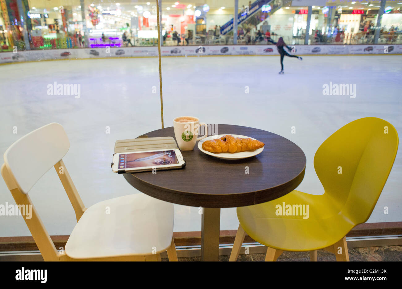 Coffee shop near skateboard Stock Photo Alamy