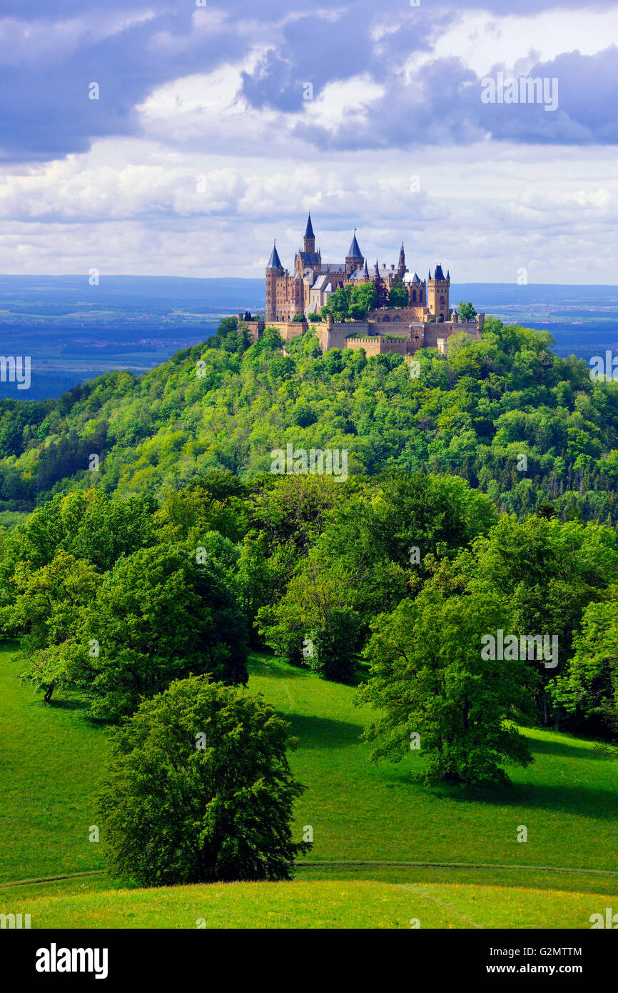 Burg Hohenzollern, Hechingen, Zollernalbkreis, Swabian Jura, Baden-Württemberg Stock Photo