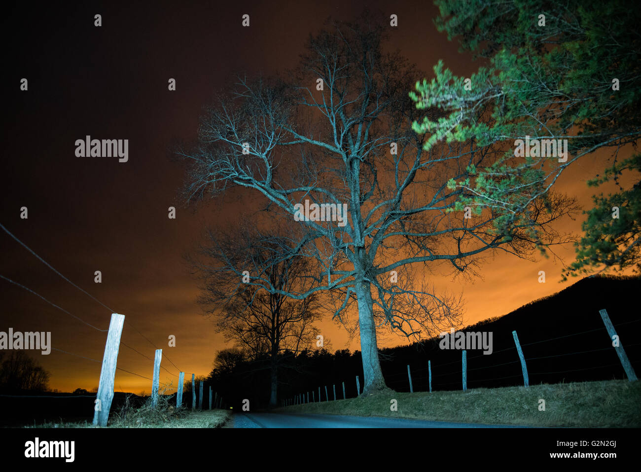 Cades cove night hires stock photography and images Alamy
