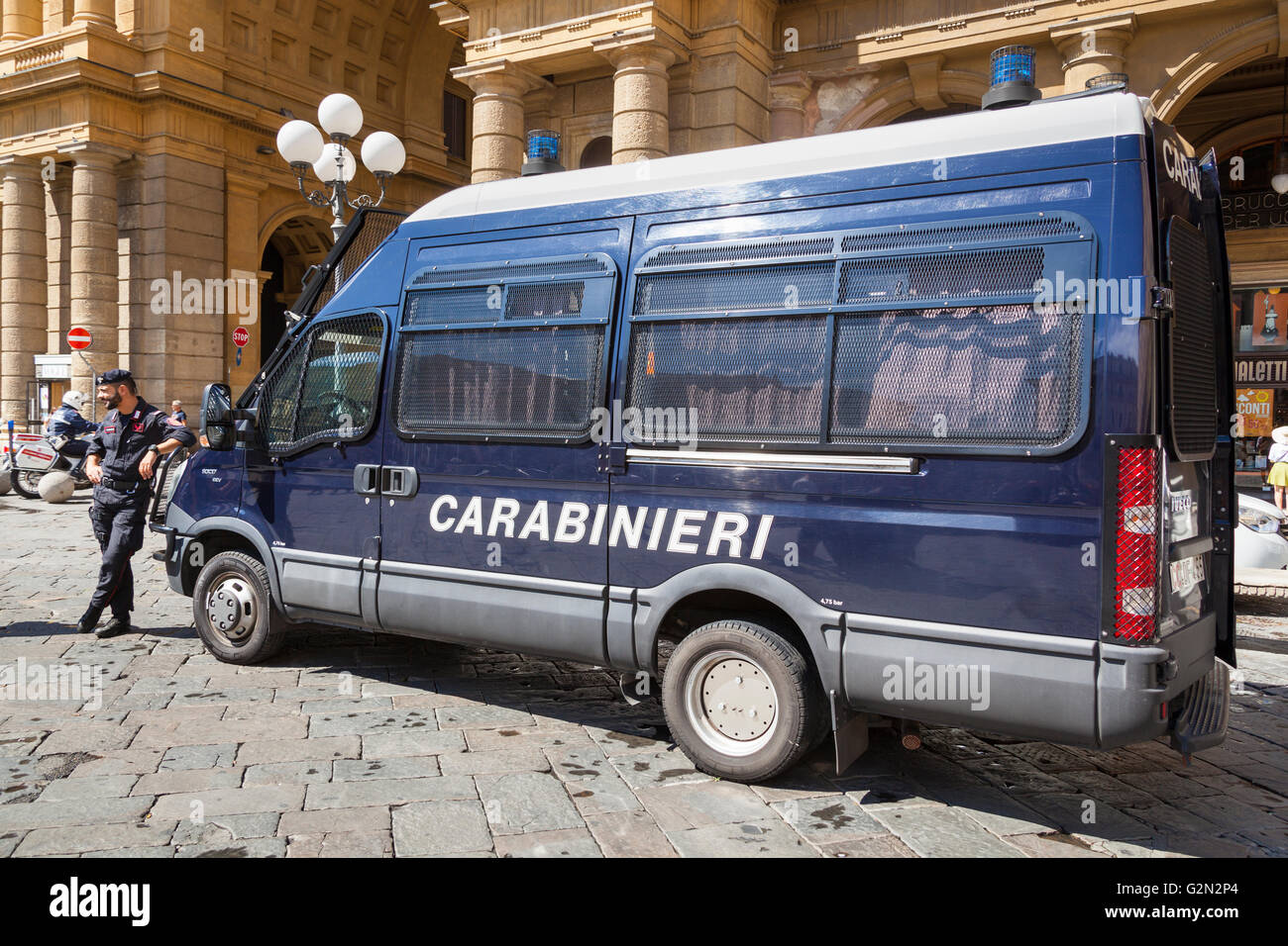Carabinieri military police van and policeman, Piazza Della Repubblica, Florence, Tuscany, Italy Stock Photo