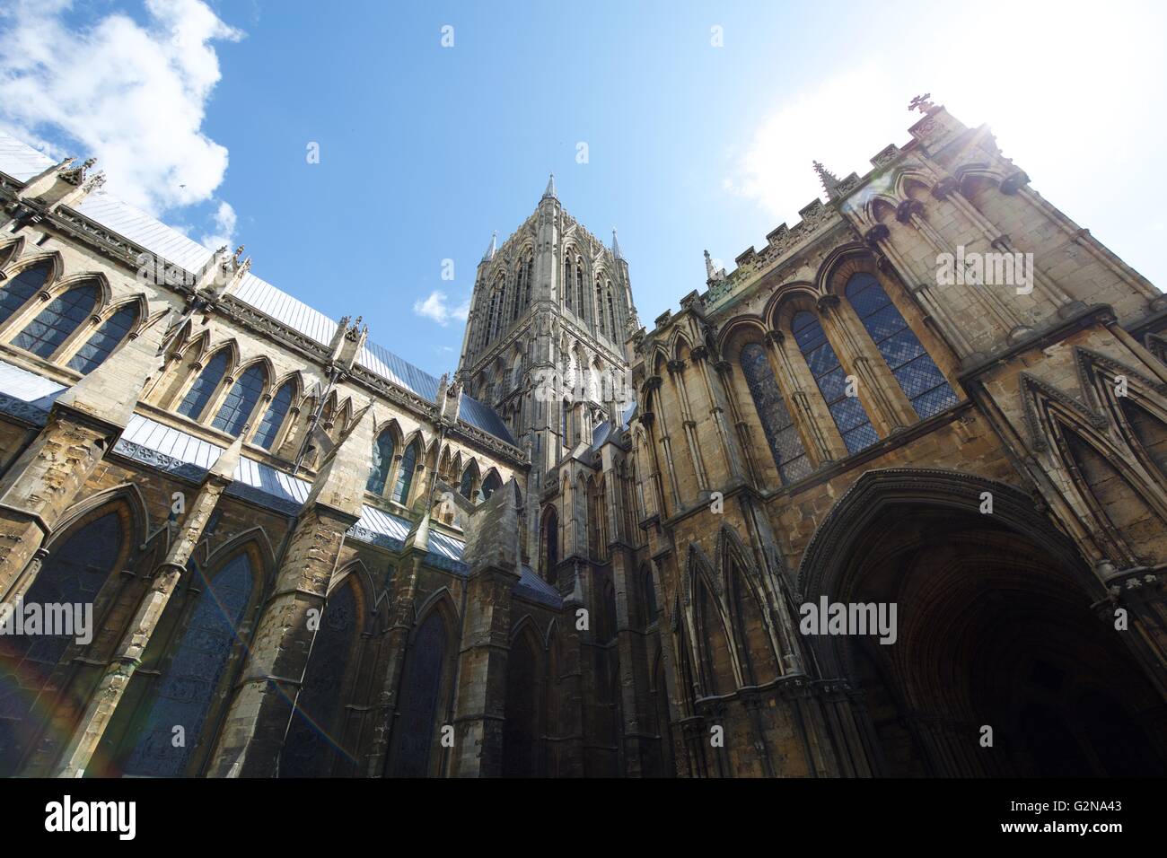 Main Tower Of Lincoln Cathedral From The South West Stock Photo Alamy