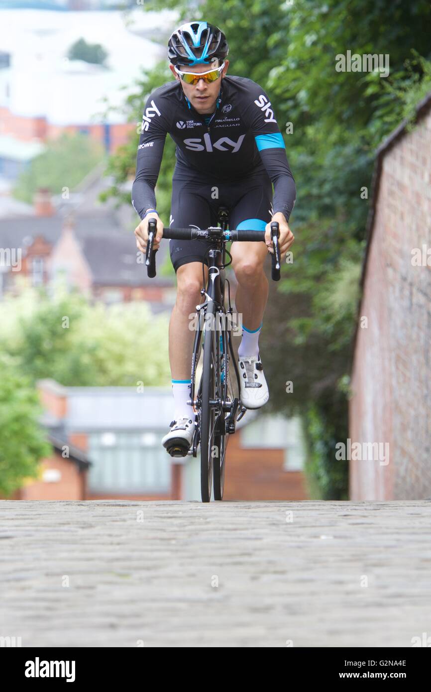 Team Sky Luke Rowe on Lincoln's Michaelgate climb Stock Photo