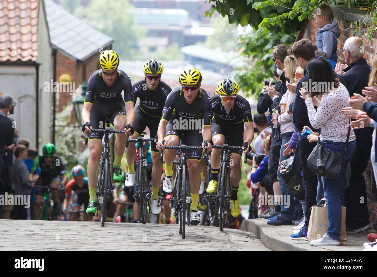 Lincoln Grand Prix cycle race 2016. Team JLT Condor on the Michaelgate climb and cobbles Stock Photo