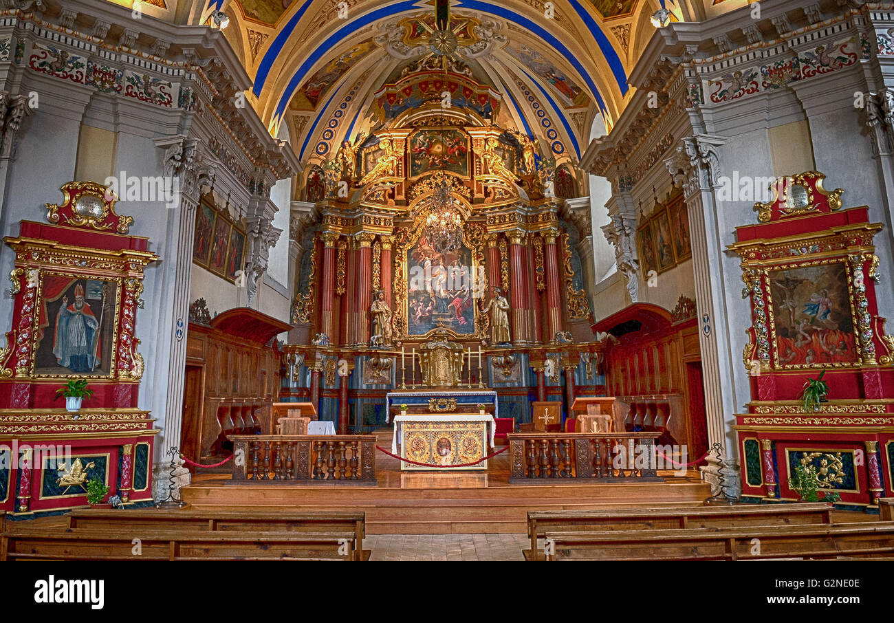 The beautiful altar in Saint Nicolas de Veroce in the french alps Stock Photo