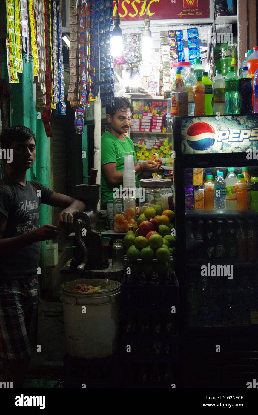Road side Hawkers in Kolkata, India Stock Photo