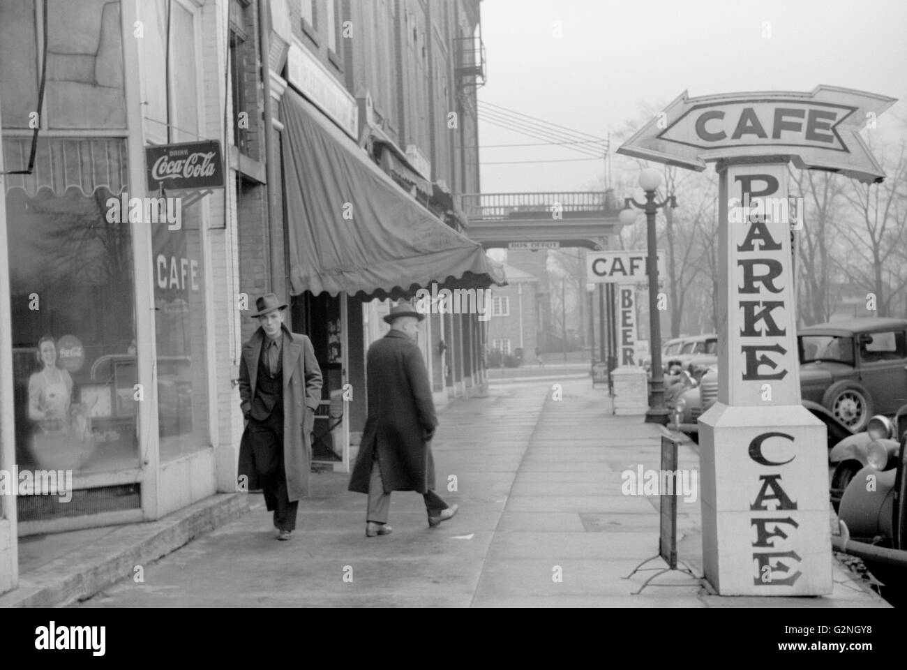 Main Street, Rockville, Indiana, USA, Arthur Rothstein for Farm Security Administration (FSA), February 1940 Stock Photo