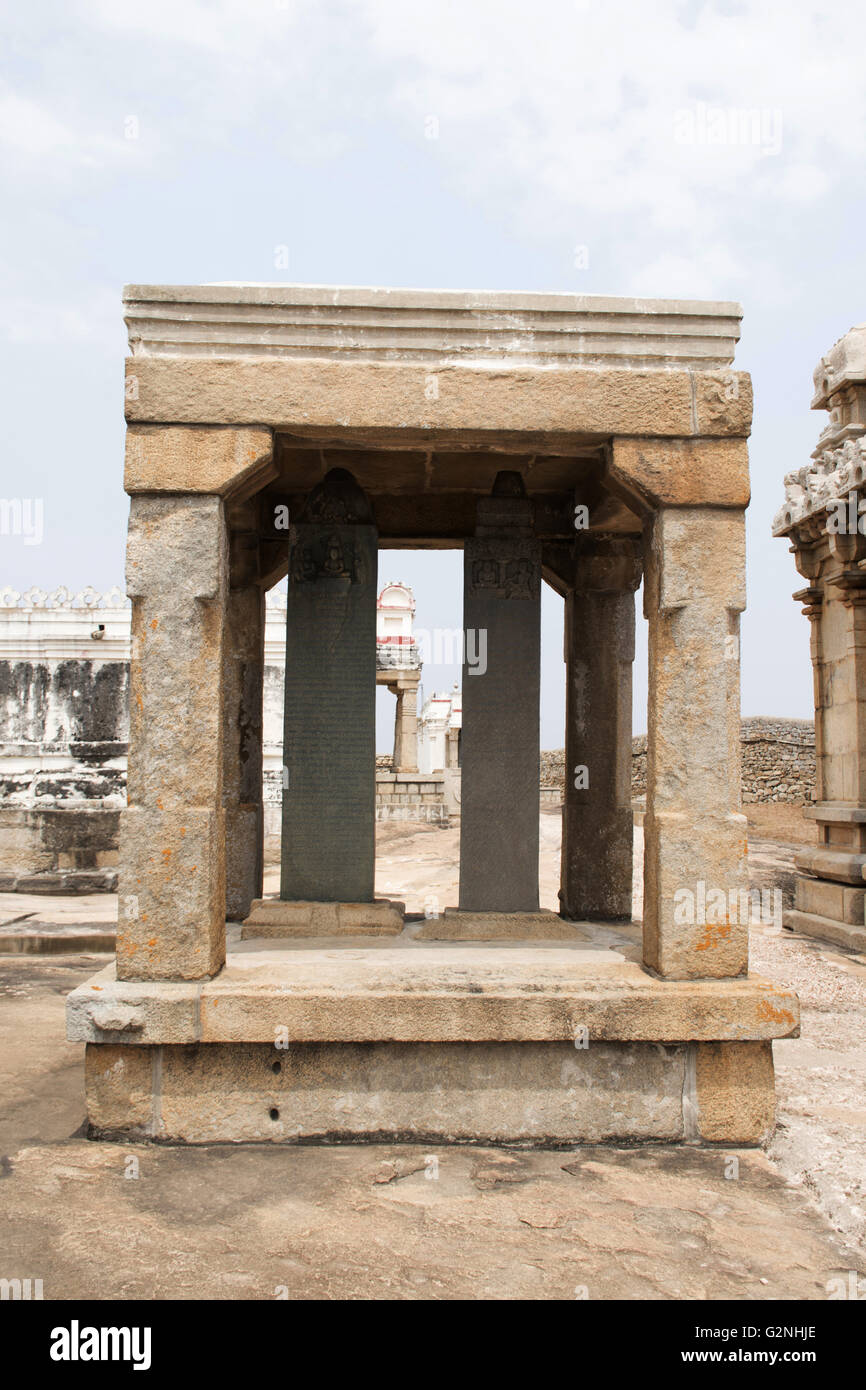 Carved inscriptions in Kannada on the stone pillar, Chandragiri hill