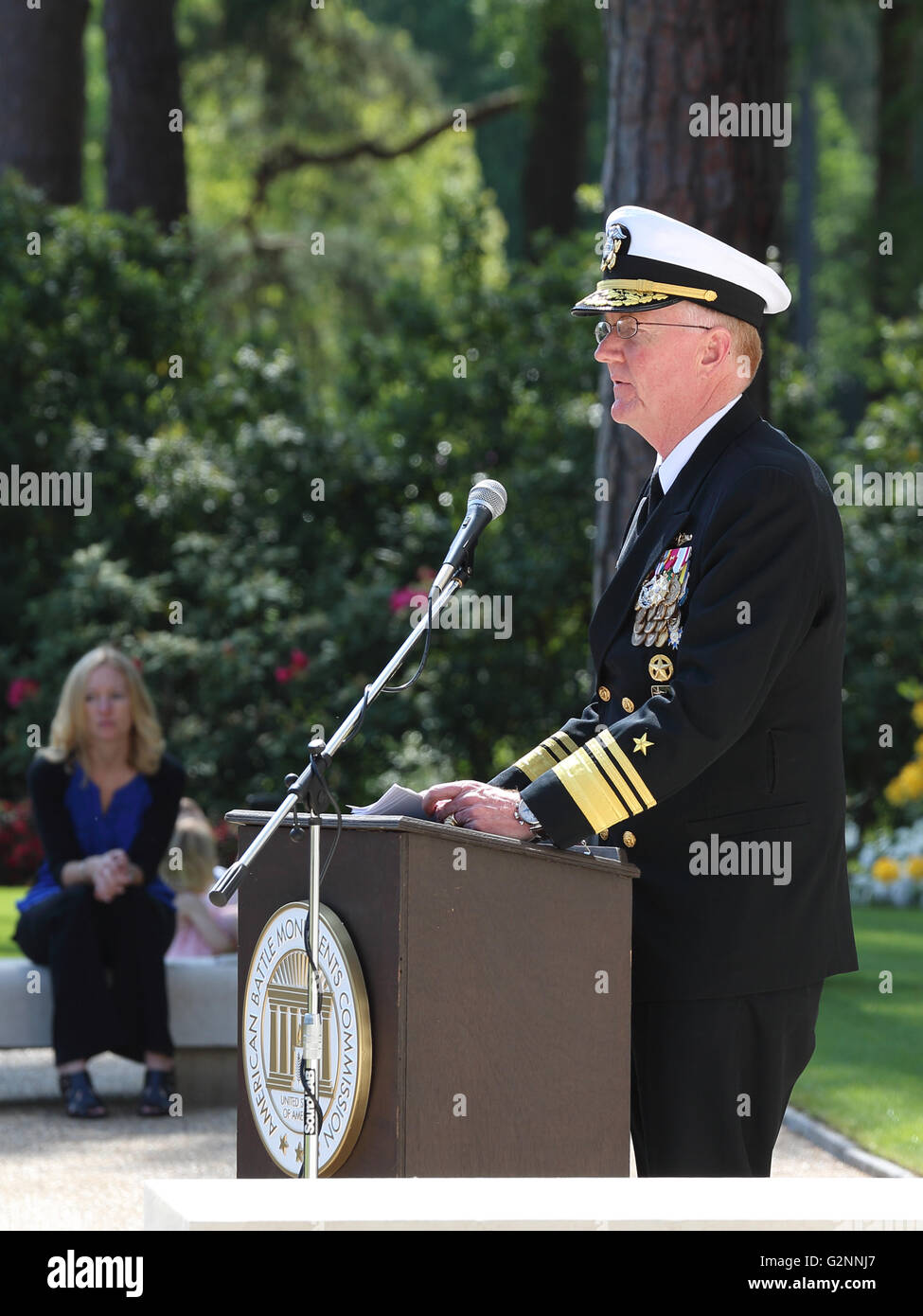 2016 American Memorial Service Brookwood Cemetery UK - Memorial Address by VADM James G. Foggo III Commander US 6th Fleet Stock Photo