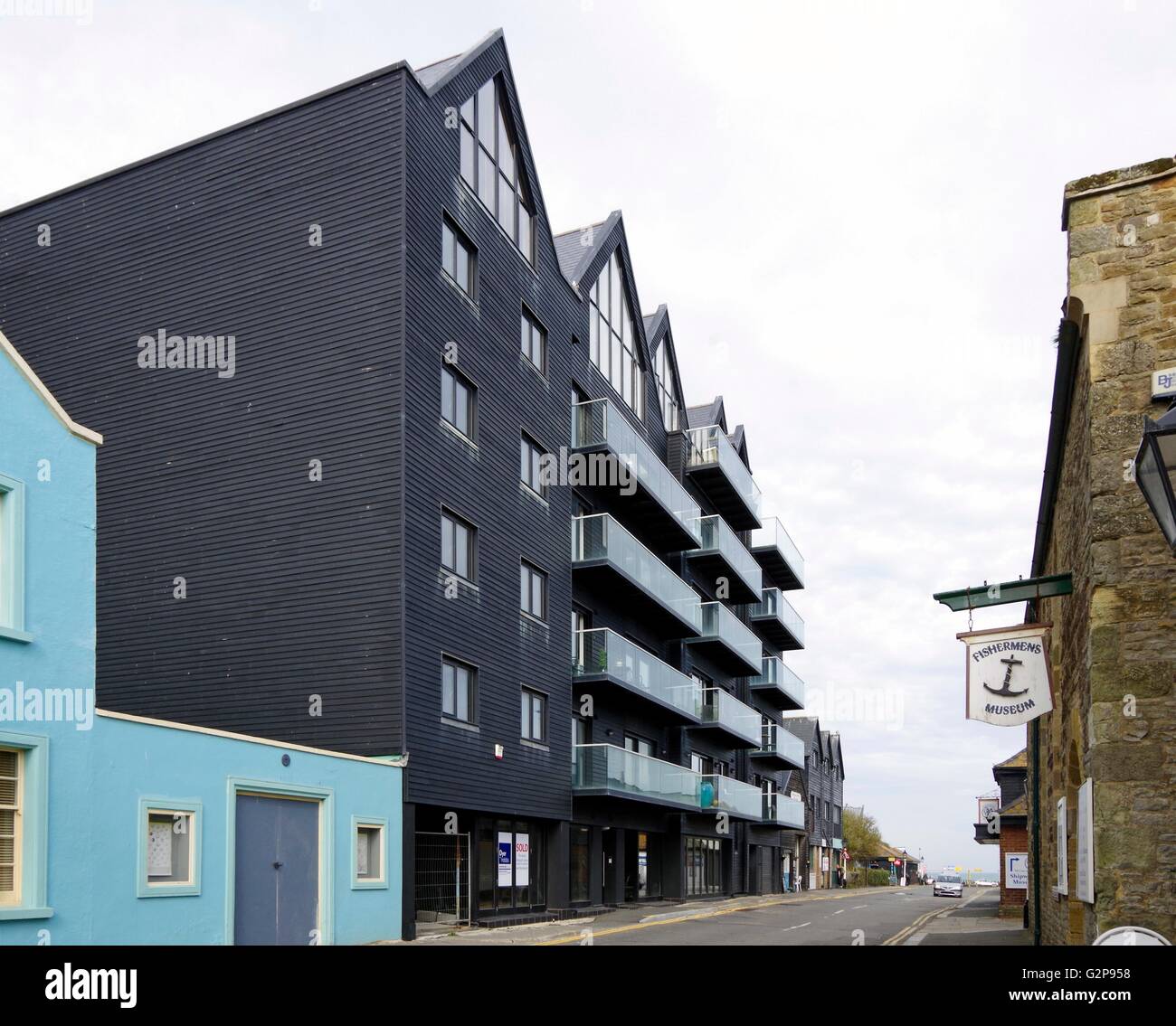 Hastings, E Sussex, Apartment block RockaNore Rd Stock Photo Alamy