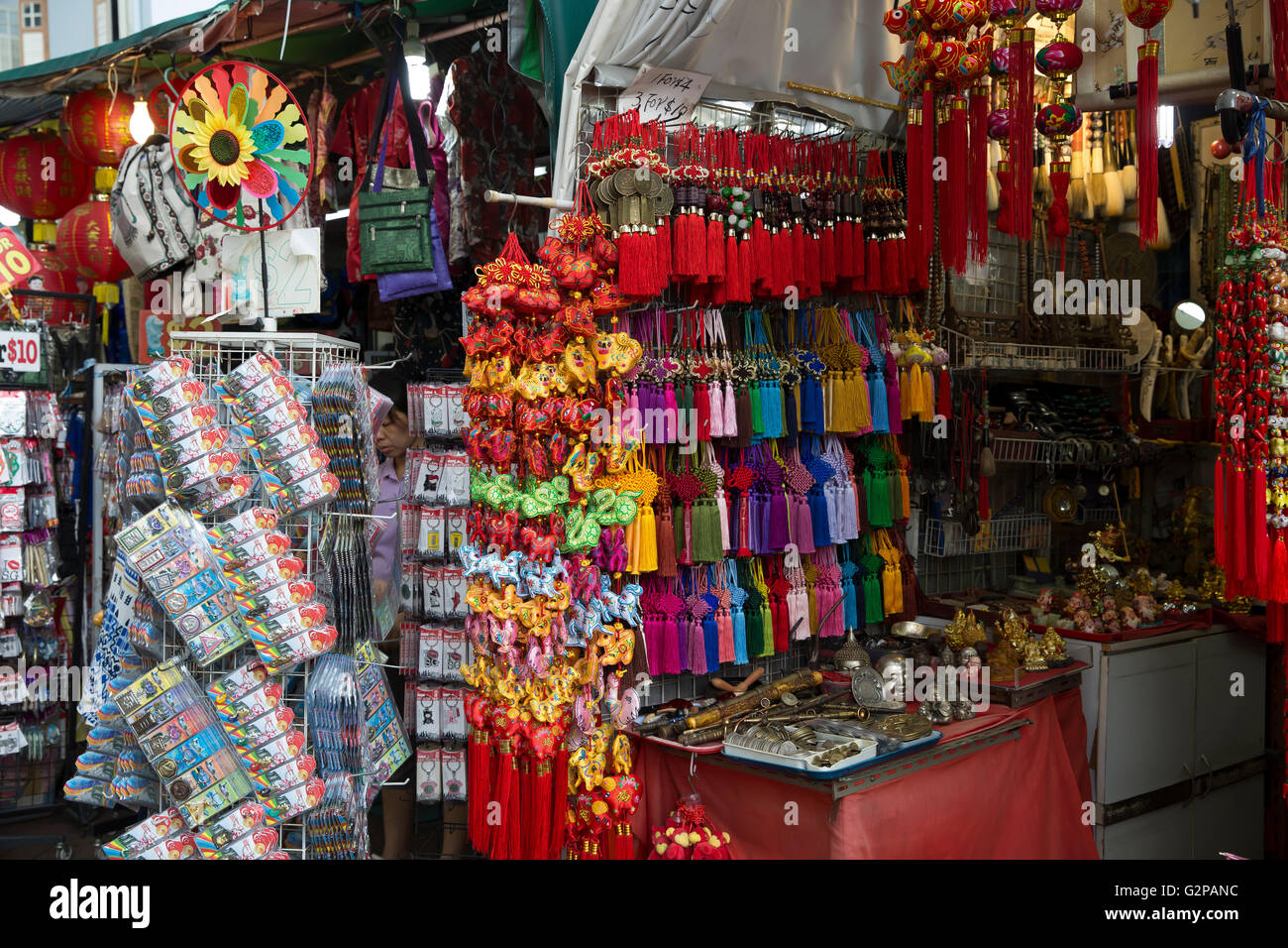 A souvenir shop in Chinatowni Singapore Stock Photo Alamy